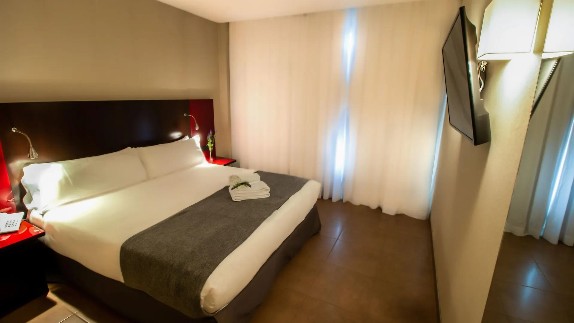 Sm Hotel Teatre Auditori Barcelona 3*,